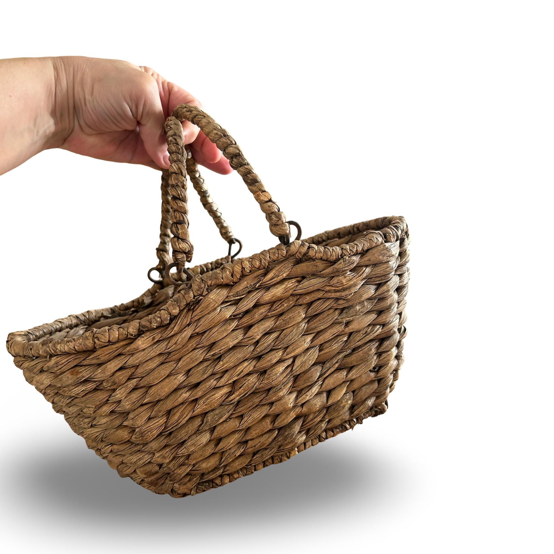 Giỏ lục bình Đựng Trái Cây Handmade