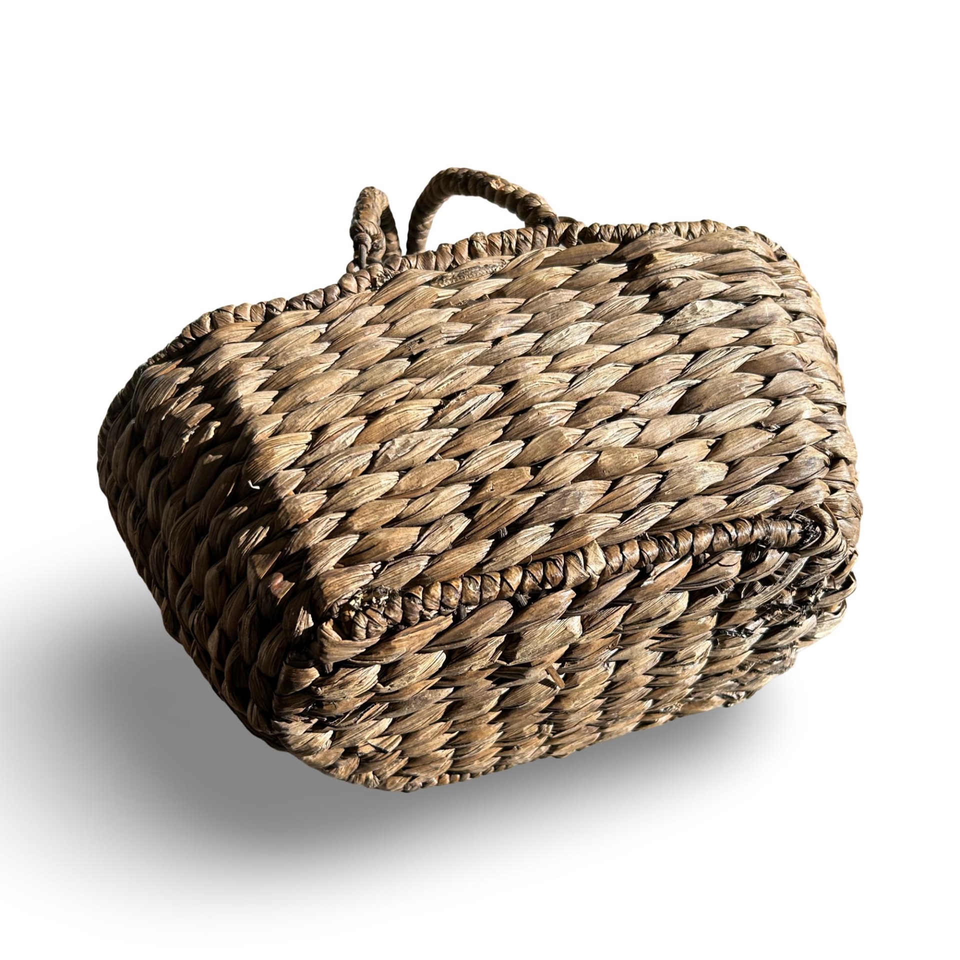 Giỏ lục bình Đựng Trái Cây Handmade